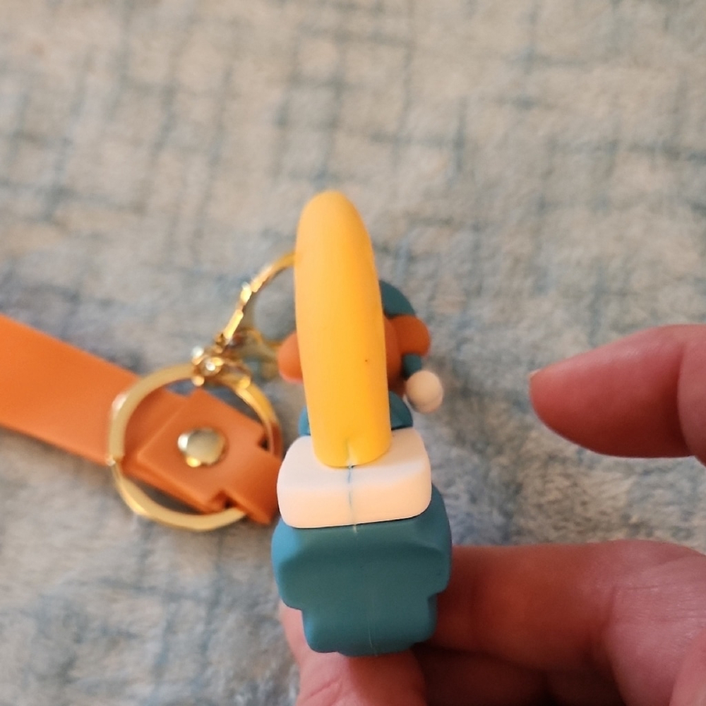 Jerry on a Moon Keychain Yellow and Blue - Picture 5 of 7